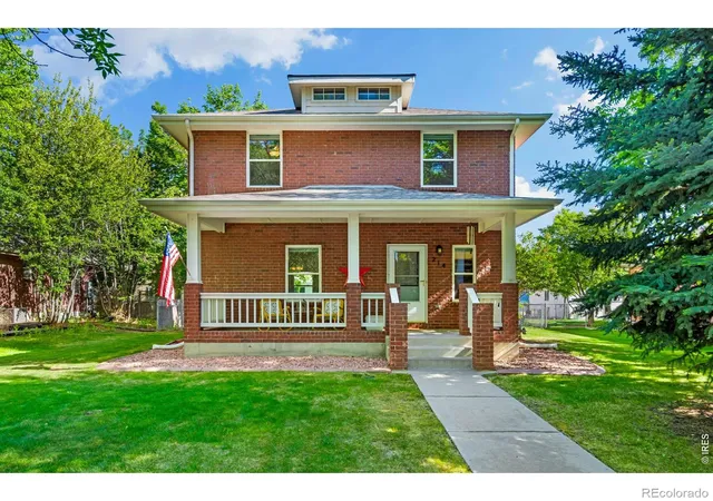 Photo 1 of Single family home for sale at 214 E Colorado Ave, Berthoud, CO 80513 | MLS# IR1067774 | Listing updated on 2026-09-18