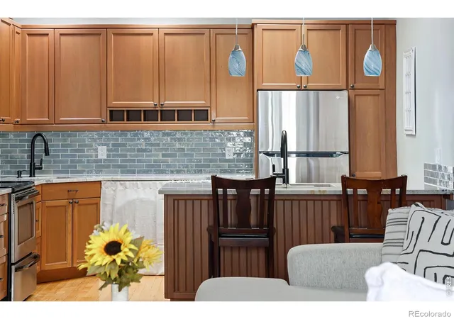 Condo for sale at 611 Cascade Ave, Boulder, CO 80302 | MLS# IR1067787