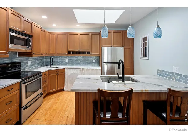 Photo 1 of Condo for sale at 611 Cascade Ave, Boulder, CO 80302 | MLS# IR1067787 | Listing updated on 2026-09-23