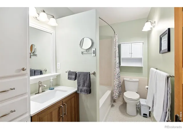 Photo 4 of Condo for sale at 611 Cascade Ave, Boulder, CO 80302 | MLS# IR1067787 | Listing updated on 2026-09-23