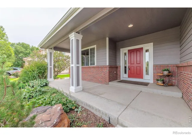 Photo 2 of Sale Pending at 11806 N Beasly Rd, Longmont, CO 80504 | MLS# IR1067827 | Listing updated on 2026-09-24