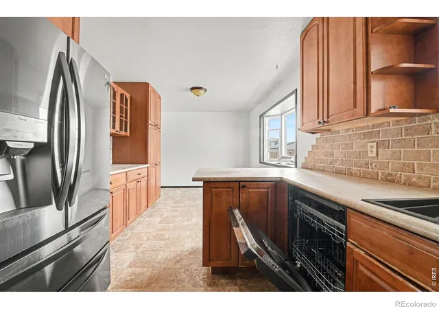 Photo 3 of Single family home for sale at 1137 Gateway Ave, Fort Morgan, CO 80701 | MLS# IR1067851 | Listing updated on 2026-09-17