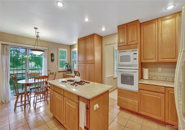Photo 4 of Single family home for sale at 14199 W Amherst Ave, Lakewood, CO 80228 | MLS# 9669043 | Listing updated on 2026-09-23