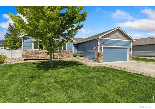 Photo 4 of Single family home for sale at 3710 Mount Flora St, Wellington, CO 80549 | MLS# IR1067873 | Listing updated on 2026-09-17