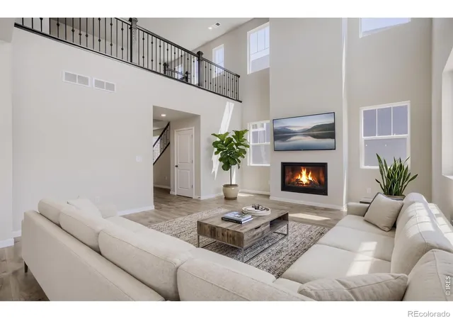 Photo 3 of Single family home for sale at 275 Sugar Beet Ln, Berthoud, CO 80513 | MLS# IR1067936 | Listing updated on 2026-09-25