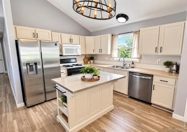 Photo 3 of Single family home for sale at 4200 Paintbrush Dr, Evans, CO 80620 | MLS# IR1067961 | Listing updated on 2026-09-17