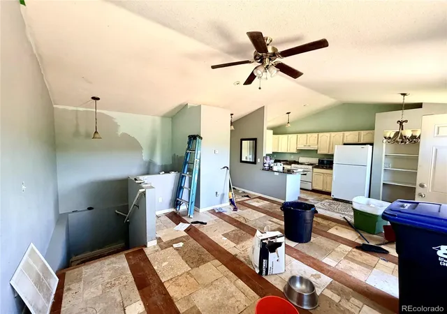 Photo 3 of Single family home for sale at 26495 S End Rd, Kittredge, CO 80457 | MLS# 5210081 | Listing updated on 2026-09-16