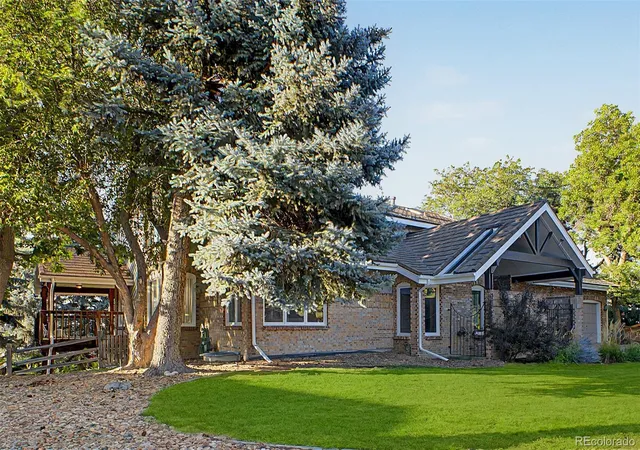 Photo 2 of Single family home for sale at 5131 S Ironton Way, Englewood, CO 80111 | MLS# 2843771 | Listing updated on 2026-09-09
