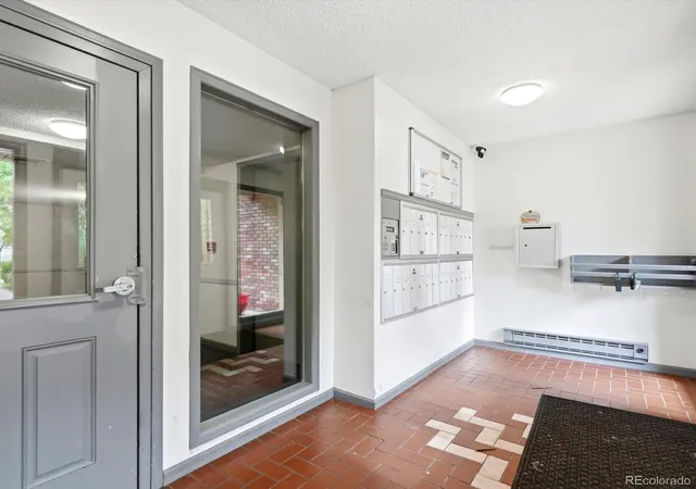 Listing Photo 3 - Condo for sale in building located at 431 S Kalispell Wy, Aurora, CO 80017 - Unit #208