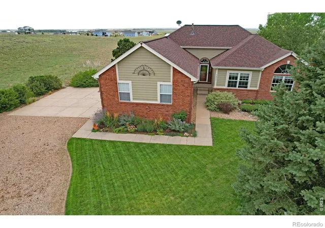 Photo 3 of Single family home for sale at 16491 Essex Rd S, Platteville, CO 80651 | MLS# IR1068152 | Listing updated on 2026-09-30