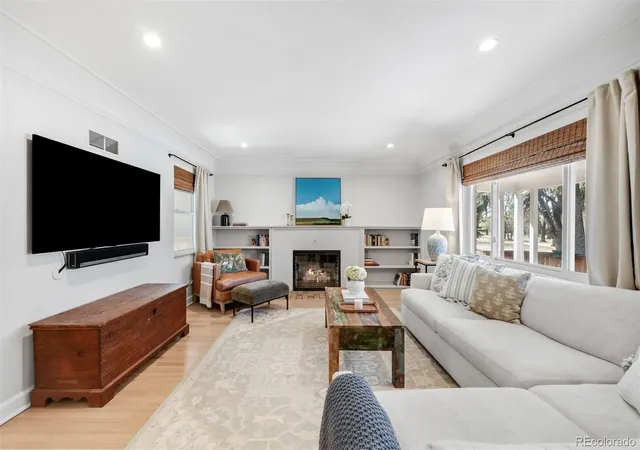 Photo 3 of Single family home for sale at 1130 N Monaco Pkwy, Denver, CO 80220 | MLS# 6856215 | Listing updated on 2026-09-13