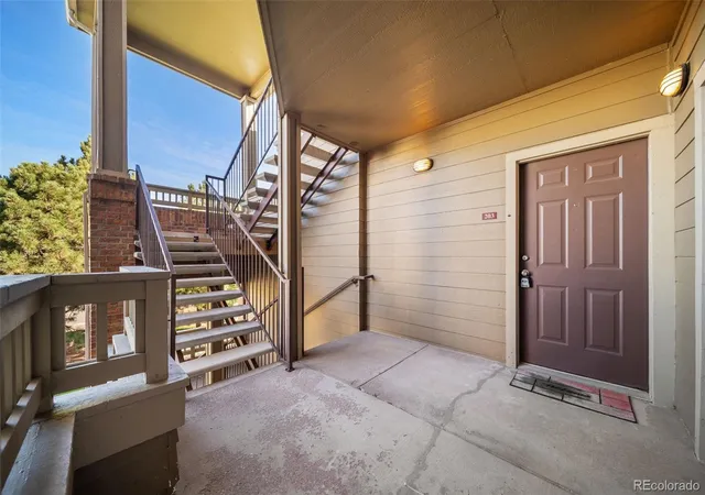 Listing Photo 4 - Condo for sale in building located at 12760 Ironstone Wy, Parker, CO 80134 - Unit #203