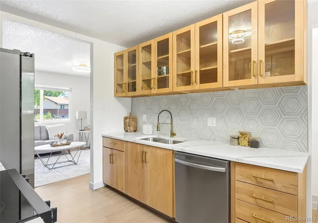 Photo 3 of Single family home for sale at 383 S Robb Way, Lakewood, CO 80226 | MLS# 4934998 | Listing updated on 2026-09-09