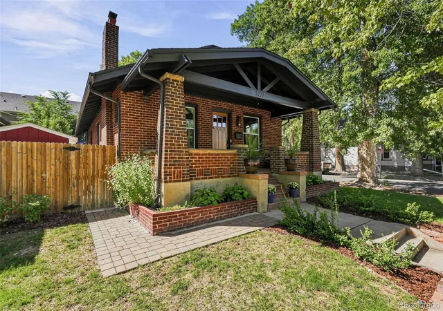 Photo 3 of Single family home for sale at 3277 Julian St, Denver, CO 80211 | MLS# 6334002 | Listing updated on 2026-09-24