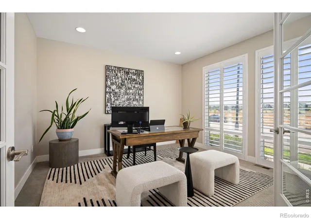 Photo 3 of Single family home for sale at 7945 E Prairie Meadow Dr, Denver, CO 80238 | MLS# IR1068296 | Listing updated on 2026-10-06