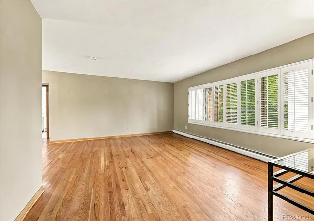 Photo 3 of Single family home for sale at 6852 W Eldorado Pl, Lakewood, CO 80227 | MLS# 2323260 | Listing updated on 2026-10-16