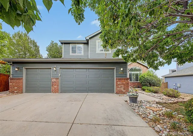Photo 1 of Sale Pending at 9230 Lark Sparrow Dr, Highlands Ranch, CO 80126 | MLS# 3991537 | Listing updated on 2026-09-21