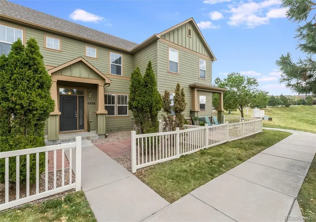 Photo 3 of Townhouse for sale at 4008 Nordland Trl, Castle Rock, CO 80109 | MLS# 4978932 | Listing updated on 2026-09-16