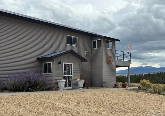 Photo 2 of Single family home for sale at 136 Arapahoe Cir, Westcliffe, CO 81252 | MLS# 6091243 | Listing updated on 2026-09-18