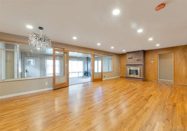 Photo 3 of Single family home for sale at 4565 S Lipan Ct, Englewood, CO 80110 | MLS# 2284739 | Listing updated on 2026-09-17
