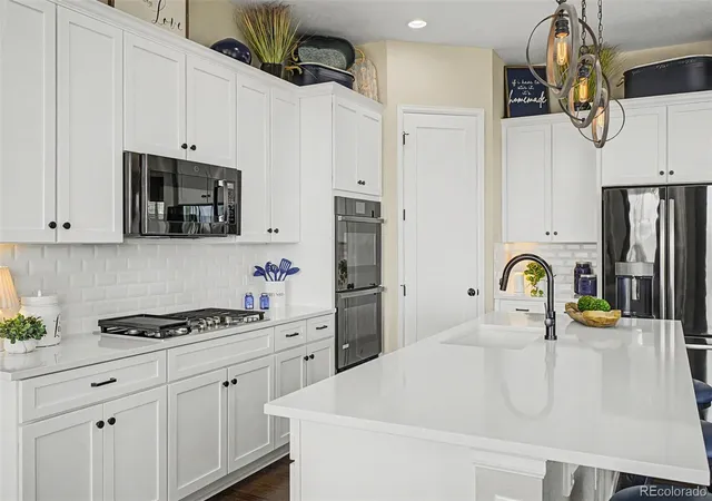 Photo 3 of Single family home for sale at 23940 E Tansy Dr, Aurora, CO 80016 | MLS# 7140564 | Listing updated on 2026-09-21