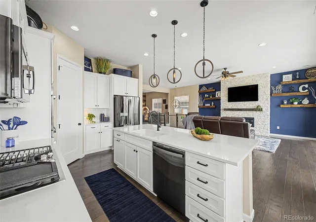 Photo 4 of Single family home for sale at 23940 E Tansy Dr, Aurora, CO 80016 | MLS# 7140564 | Listing updated on 2026-09-21