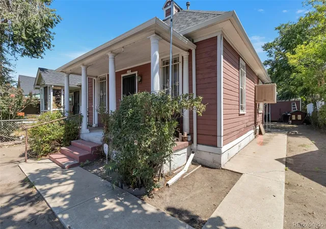 Photo 2 of Single family home for sale at 4662 Lincoln St, Denver, CO 80216 | MLS# 5522506 | Listing updated on 2026-09-16
