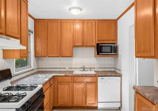 Photo 3 of Single family home for sale at 4564 S Pennsylvania St, Englewood, CO 80113 | MLS# 8124665 | Listing updated on 2026-09-16