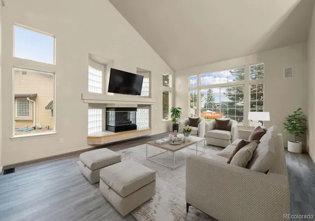 Photo 2 of Single family home for sale at 9531 Sand Hl Ct, Highlands Ranch, CO 80126 | MLS# 5835813 | Listing updated on 2026-10-21