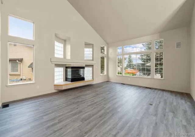 Photo 3 of Single family home for sale at 9531 Sand Hl Ct, Highlands Ranch, CO 80126 | MLS# 5835813 | Listing updated on 2026-10-21