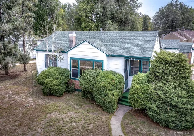 Photo 1 of Single family home for sale at 2203 Templeton Gap Rd, Colorado Springs, CO 80907 | MLS# 7816587 | Listing updated on 2026-09-16