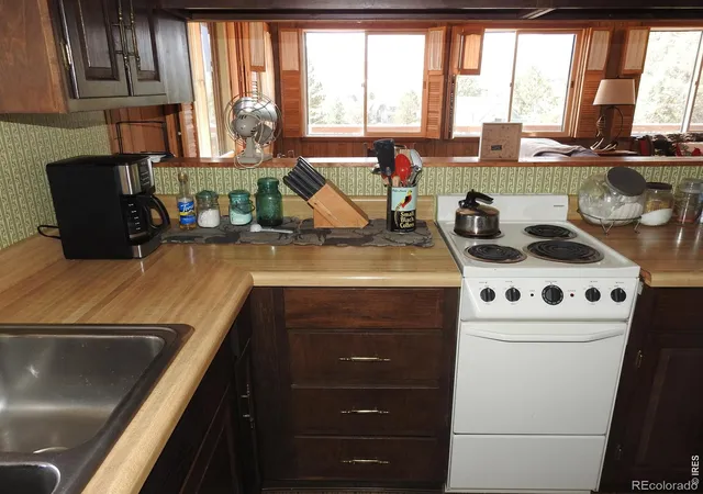 Photo 3 of Single family home for sale at 240 Olympus Ln W, Estes Park, CO 80517 | MLS# IR1068760 | Listing updated on 2026-09-18