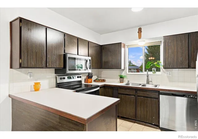 Photo 2 of Condo for sale at 1727 Azalea Dr #4, Fort Collins, CO 80526 | MLS# IR1068773 | Listing updated on 2026-10-03