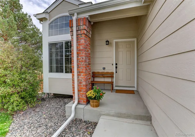 Photo 3 of Single family home for sale at 5582 S Jericho Way, Centennial, CO 80015 | MLS# 5591798 | Listing updated on 2026-09-18