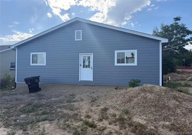 Photo 1 of Single family home for sale at 275 Stuart St, Denver, CO 80219 | MLS# 4028630 | Listing updated on 2026-10-20