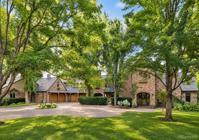 Photo 1 of Mansion for sale at 4660 S Franklin St, Englewood, CO 80113 | MLS# 2744750 | Listing updated on 2026-09-22