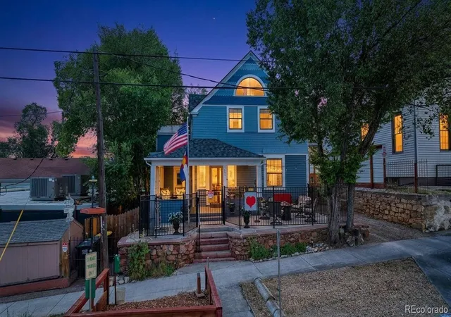 Photo 2 of Single family home for sale at 323 E Boulder St, Colorado Springs, CO 80903 | MLS# 7561189 | Listing updated on 2026-09-17