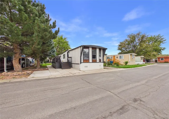 Photo 1 of Single family home for sale at 17034 E Buchanan Pl #42, Aurora, CO 80011 | MLS# 6202654 | Listing updated on 2026-09-29