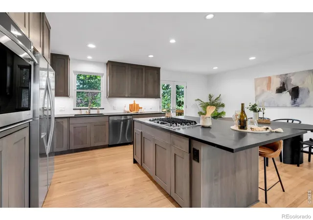 Photo 4 of Single family home for sale at 110 Mohawk Dr, Boulder, CO 80303 | MLS# IR1068868 | Listing updated on 2026-09-17