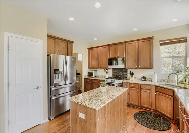 Photo 4 of Single family home for sale at 404 N Flt Rock St, Aurora, CO 80018 | MLS# 3005151 | Listing updated on 2026-10-07