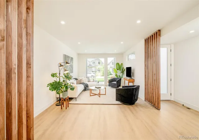 Single family home for sale at 2162 S Grant St #1, Denver, CO 80210 | MLS# 6285776