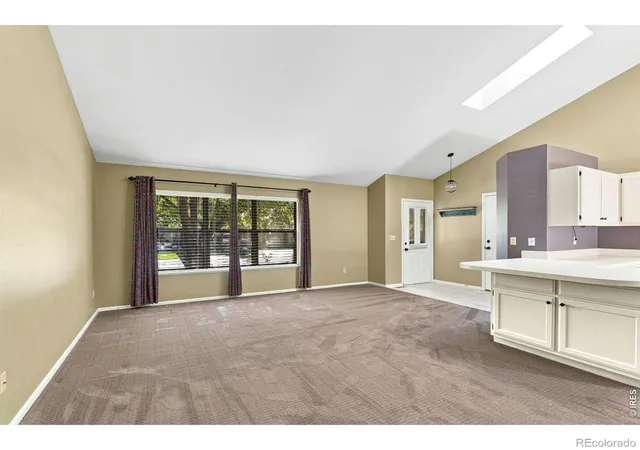 Photo 3 of Townhouse for sale at 900 Shire Ct, Fort Collins, CO 80526 | MLS# IR1068944 | Listing updated on 2026-09-26