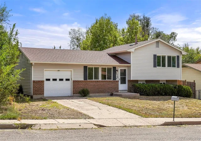 Photo 1 of Single family home for sale at 6926 Millbrook Cir, Fountain, CO 80817 | MLS# 4324436 | Listing updated on 2026-09-18