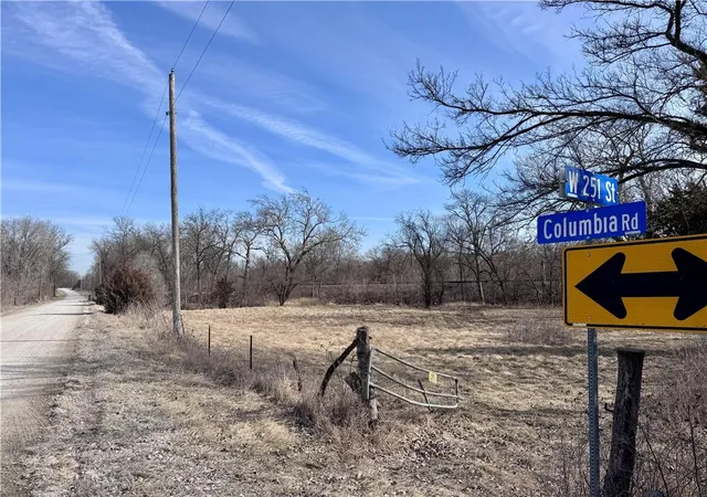 Photo 3 of Land for sale at 00000 Columbia Rd, Paola, KS 66071 | MLS# 2601715 | Listing updated on 2026-09-22