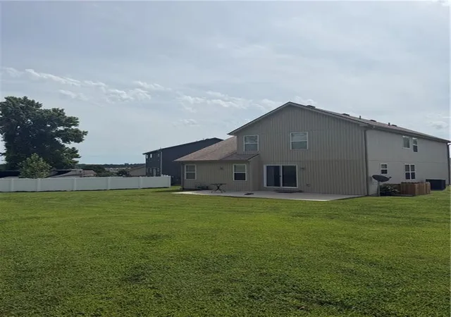 Photo 3 of Single family home for sale at 20204 E 23rd Terr Ct S, Independence, MO 64057 | MLS# 2602082 | Listing updated on 2026-09-17