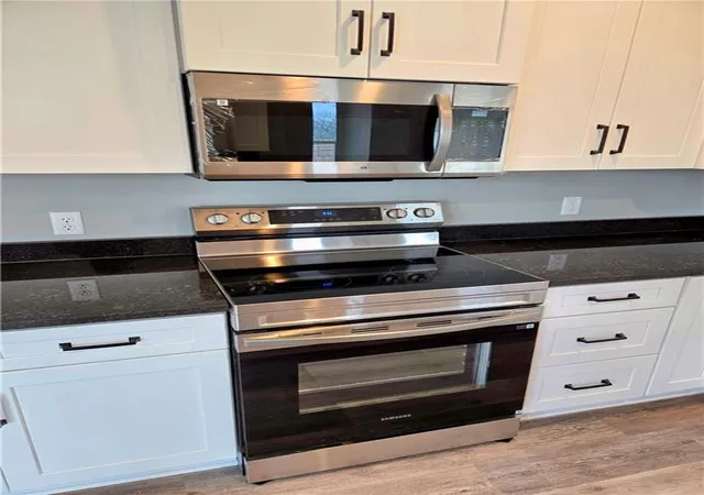 Photo 2 of Single family home for sale at 97 Se 451st Road, Warrensburg, MO 64093 | MLS# 2602525 | Listing updated on 2026-09-17