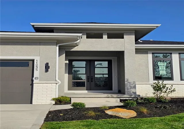 Photo 2 of Single family home for sale at 11235 S Gleason Rd, Olathe, KS 66061 | MLS# 2605126 | Listing updated on 2026-09-25