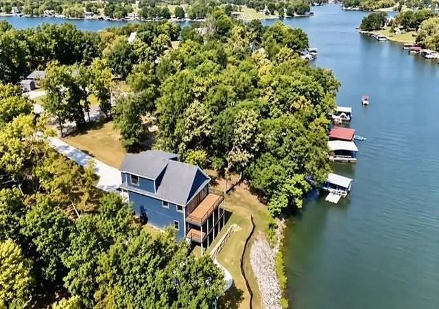 Photo 2 of Single family home for sale at 430 Lake Viking Ter, Gallatin, MO 64640 | MLS# 2607216 | Listing updated on 2026-09-17