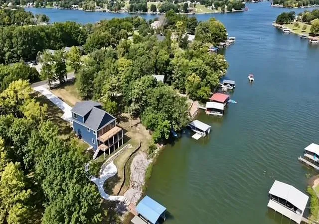 Photo 3 of Single family home for sale at 430 Lake Viking Ter, Gallatin, MO 64640 | MLS# 2607216 | Listing updated on 2026-09-17