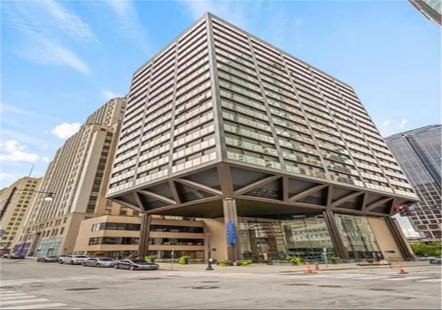 Photo 1 of Condo for sale at 1101 Walnut St #602, Kansas City, MO 64106 | MLS# 2607731 | Listing updated on 2026-09-16